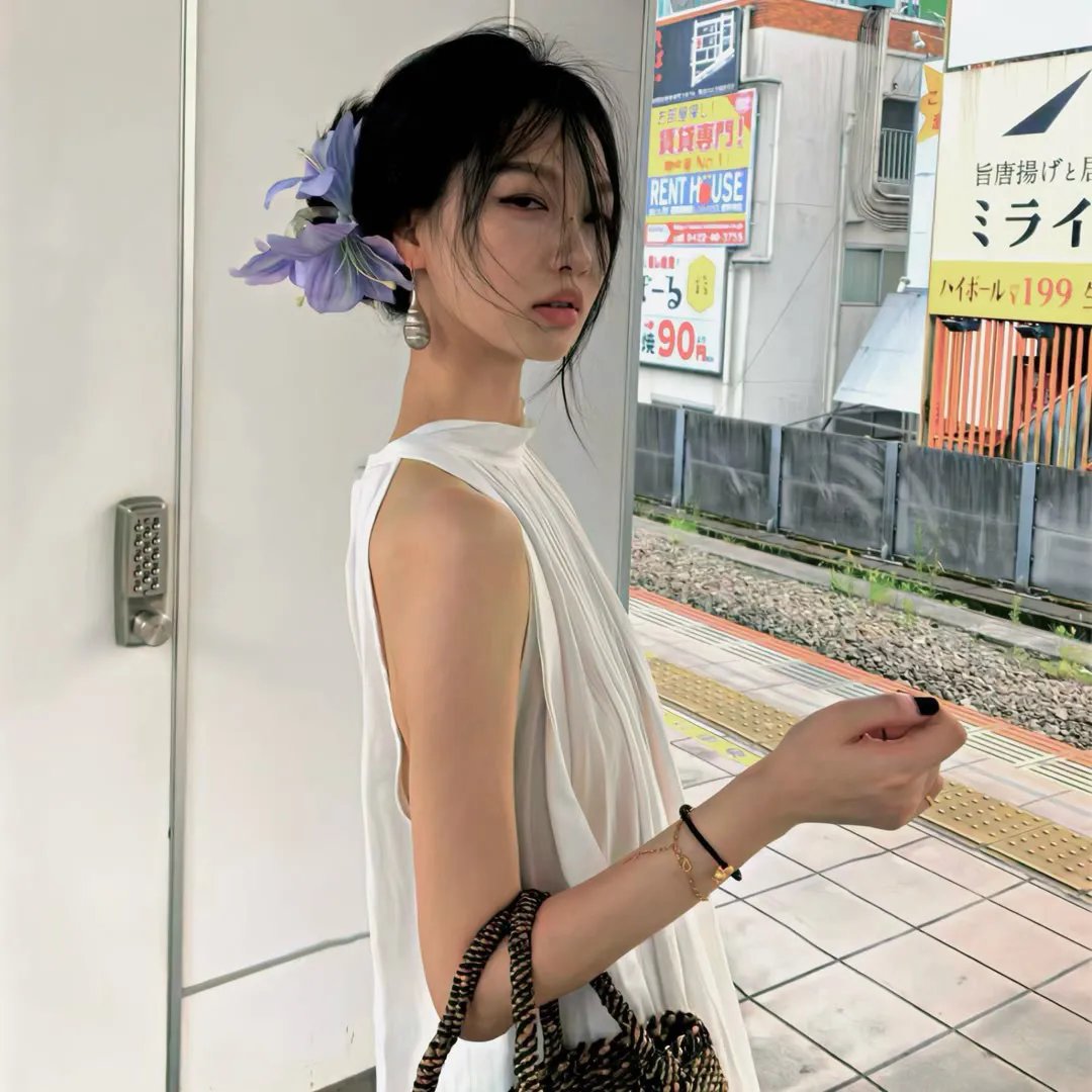 面纱之下