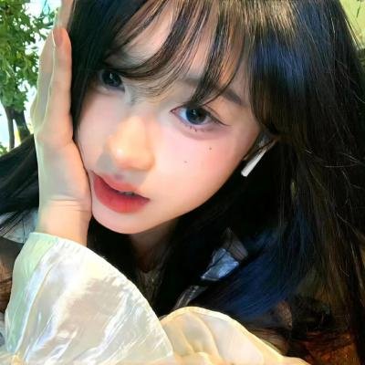 早餐时女歌迷快闪